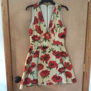 Alice + Olivia Poppy Dress size 8